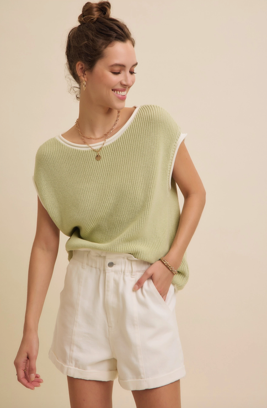 Contrast Rolled Edge Knitted Sweater Vest
